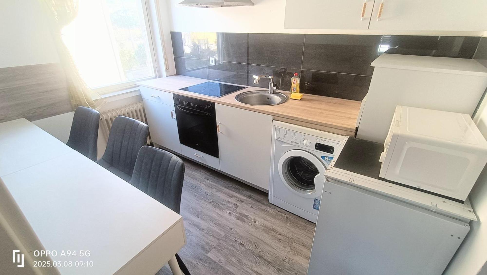 Fmi110 Next To Airport Apartman Rüsselsheim Kültér fotó